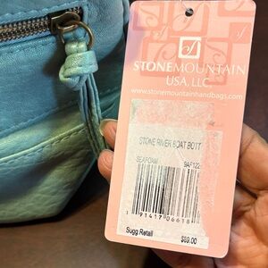 Stone Mountain Accessories Mint Green Crossbody Bag new on tag